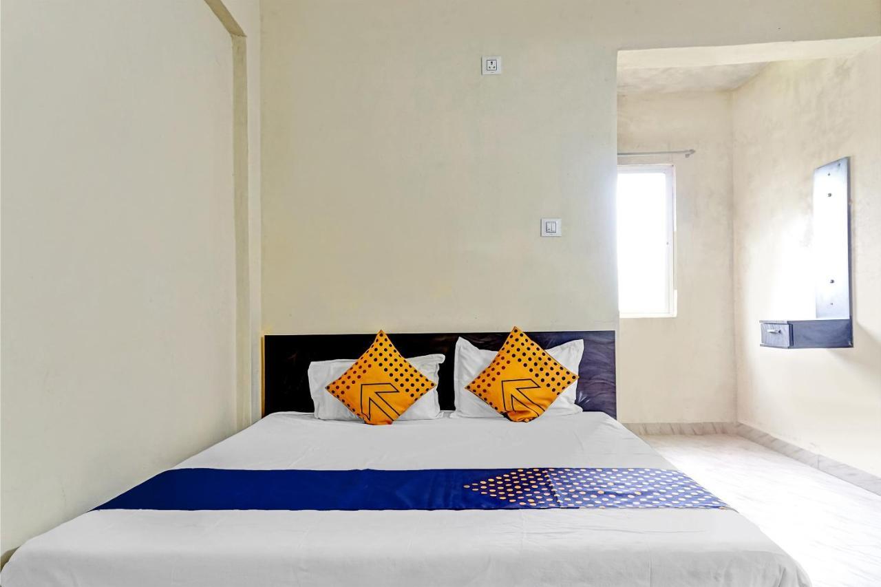 Spot On 81689 New Saiba Lodging Pune Exterior photo